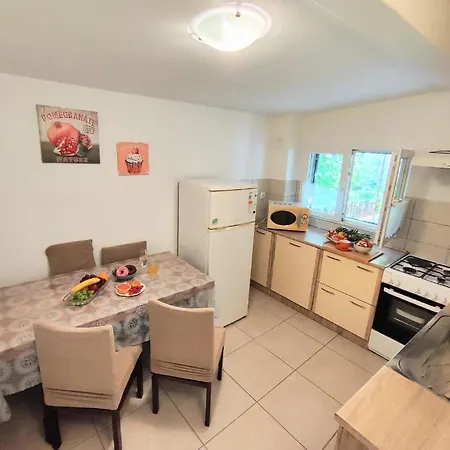 Holiday home Fuer 4 Personen Ca 40 Qm In Sijana, Istrien Istrische Riviera Pula